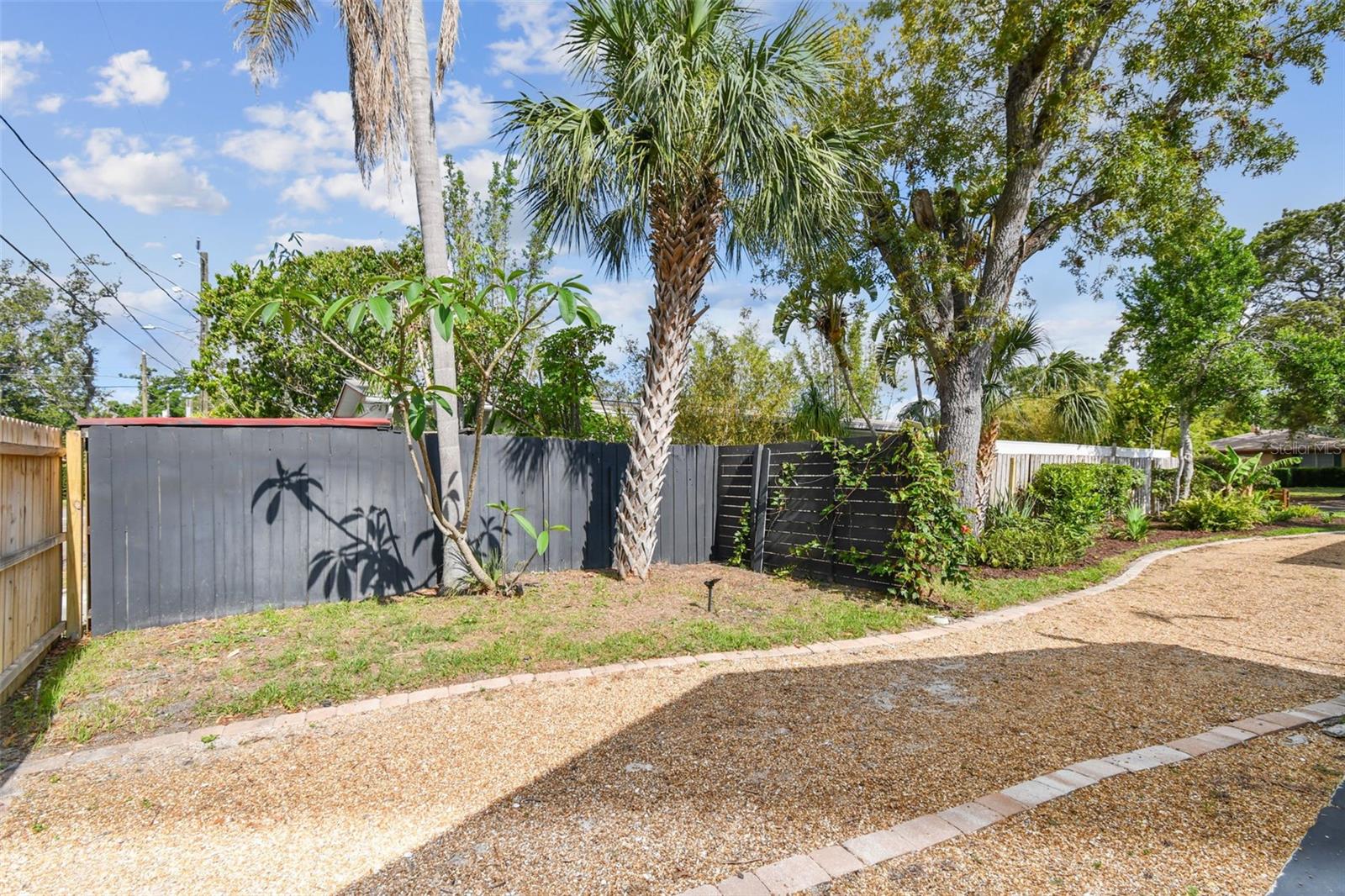 Image 12 of 85 For 4560 7th Avenue N
