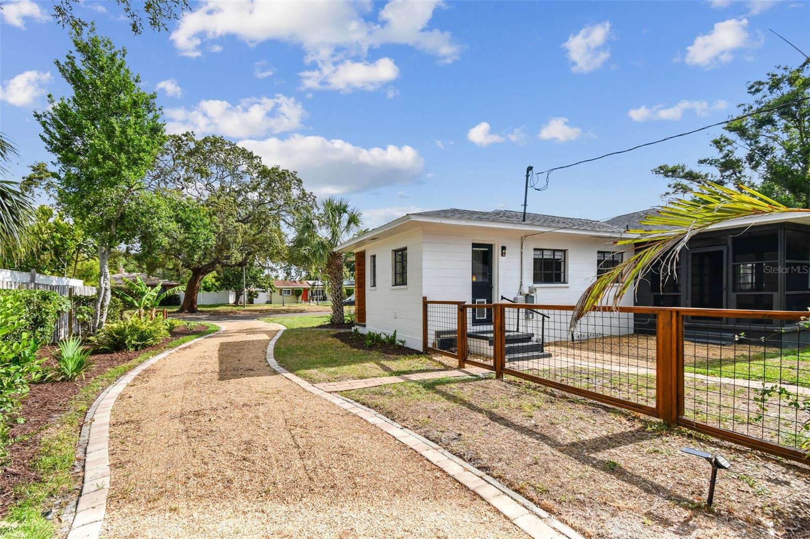 Image 13 of 85 For 4560 7th Avenue N