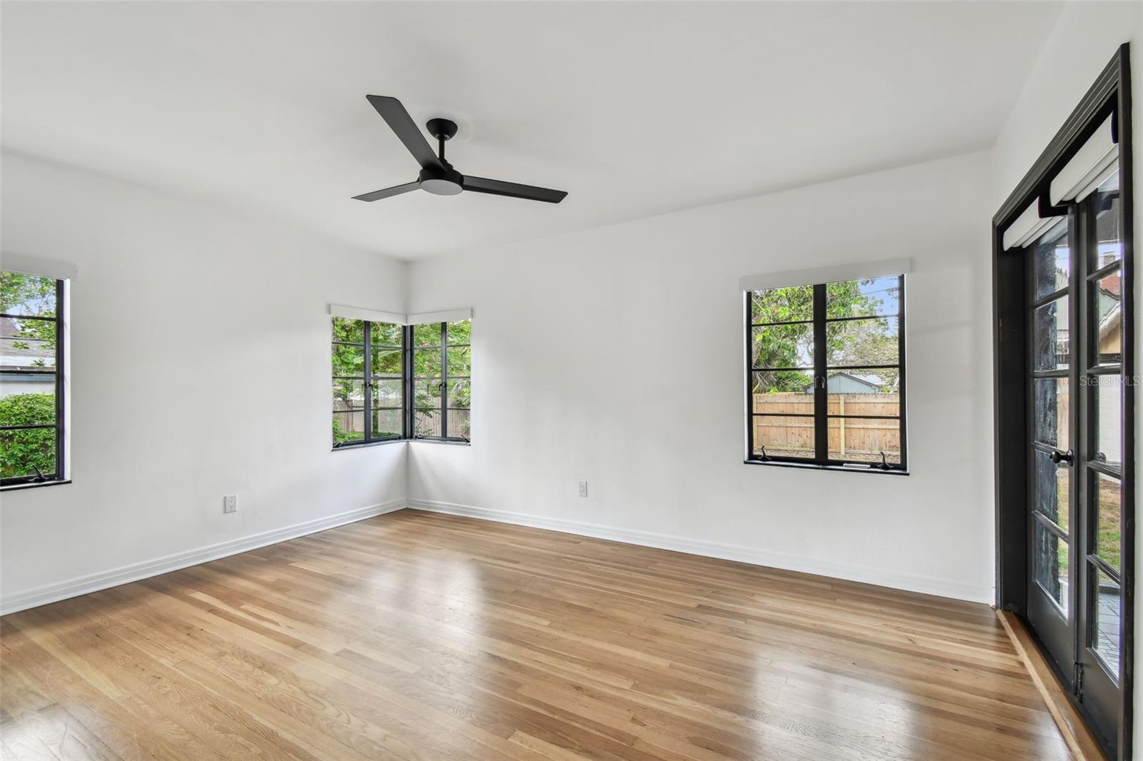 Image 56 of 85 For 4560 7th Avenue N