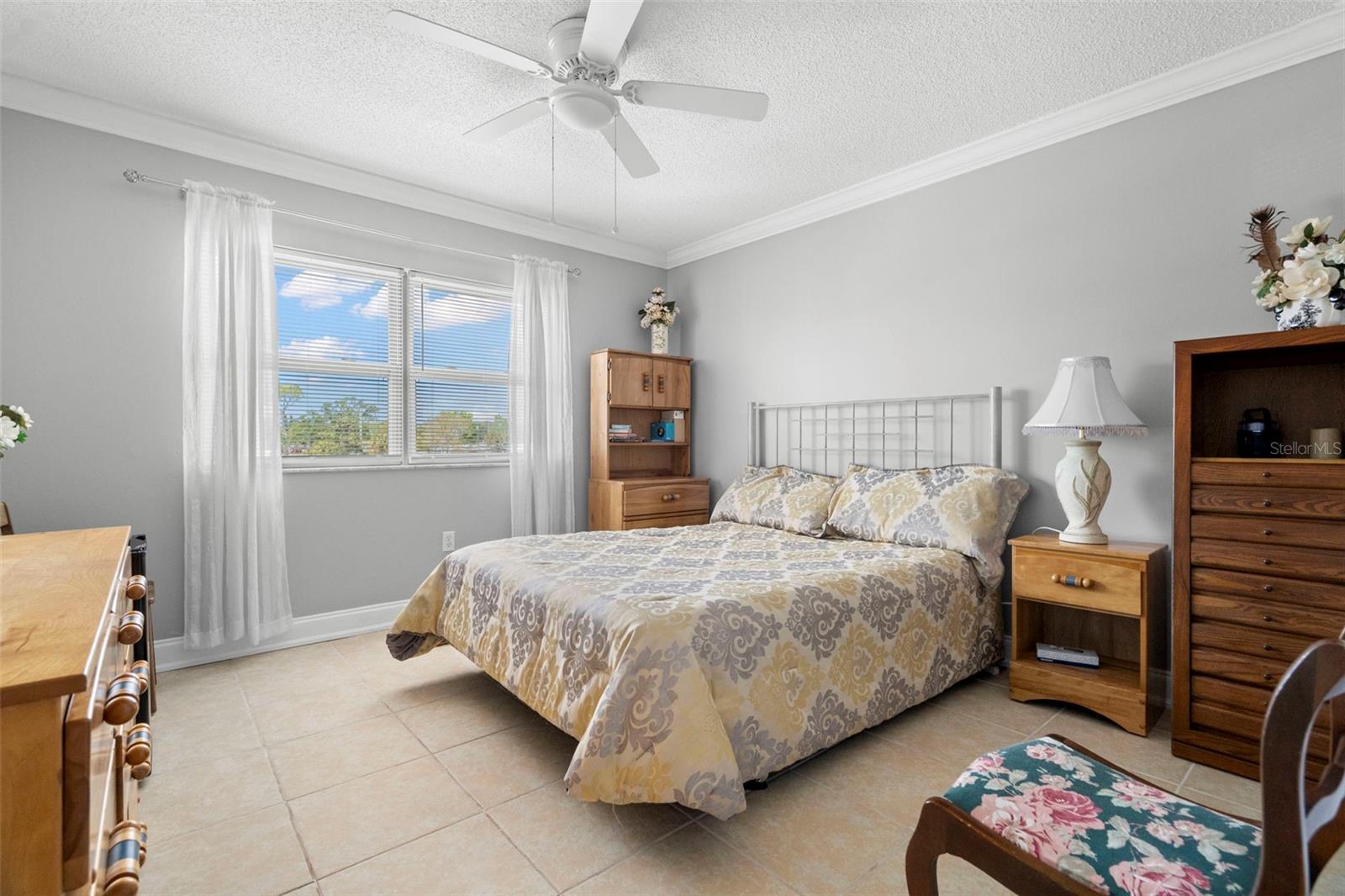 Image 13 of 31 For 7701 Starkey Road 332