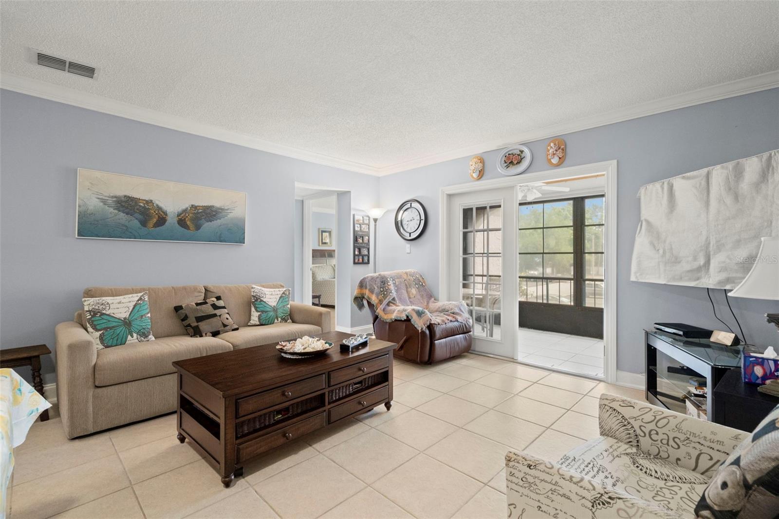 Image 5 of 31 For 7701 Starkey Road 332
