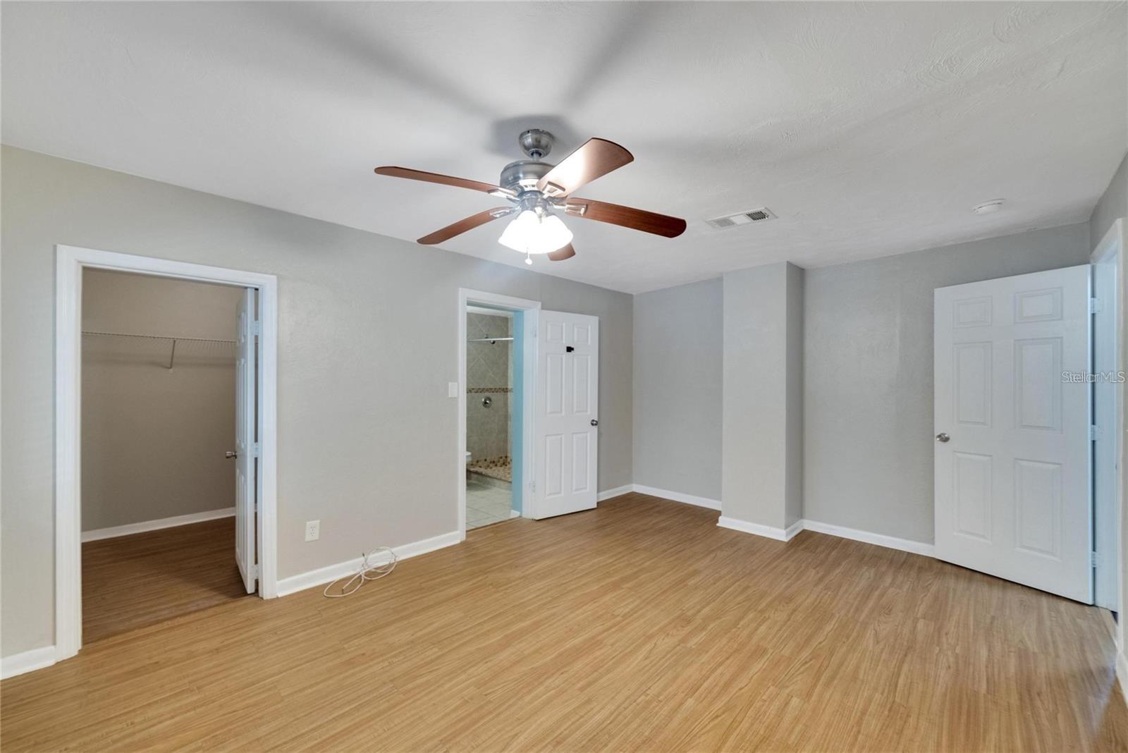 Image 29 of 65 For 6110 Suwanee Avenue