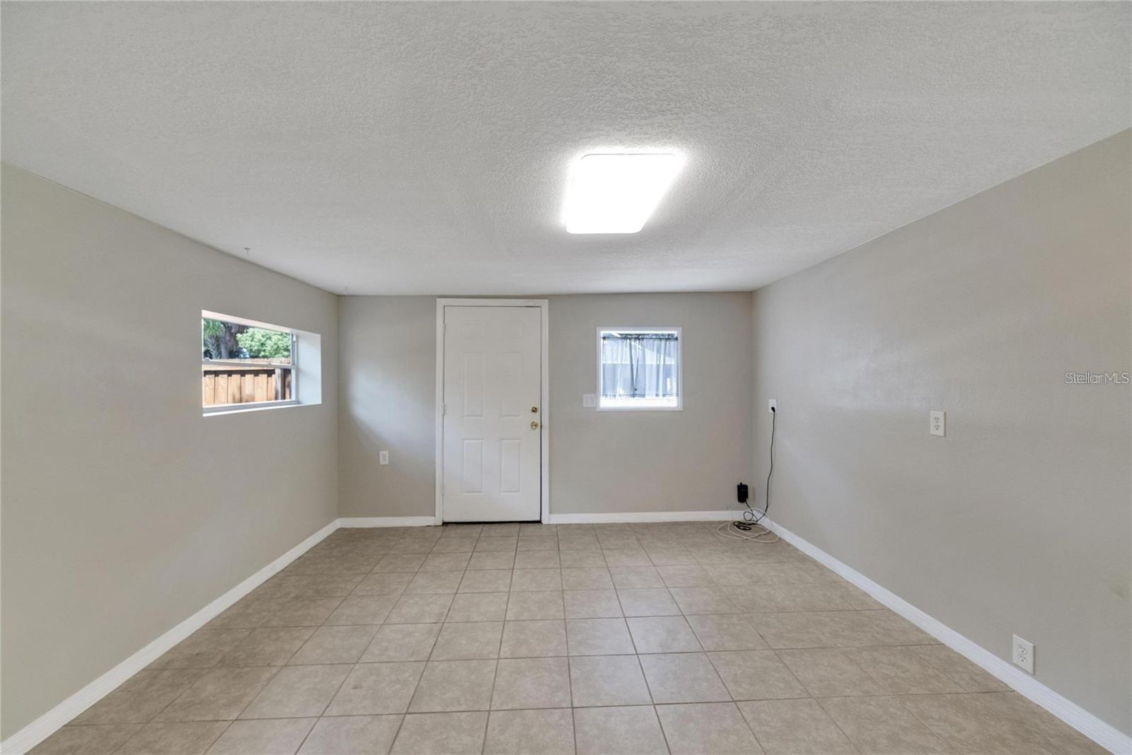 Image 43 of 65 For 6110 Suwanee Avenue