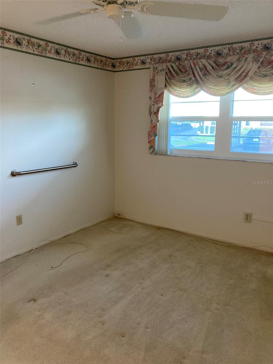 Image 21 of 74 For 7951 58th Avenue N 106
