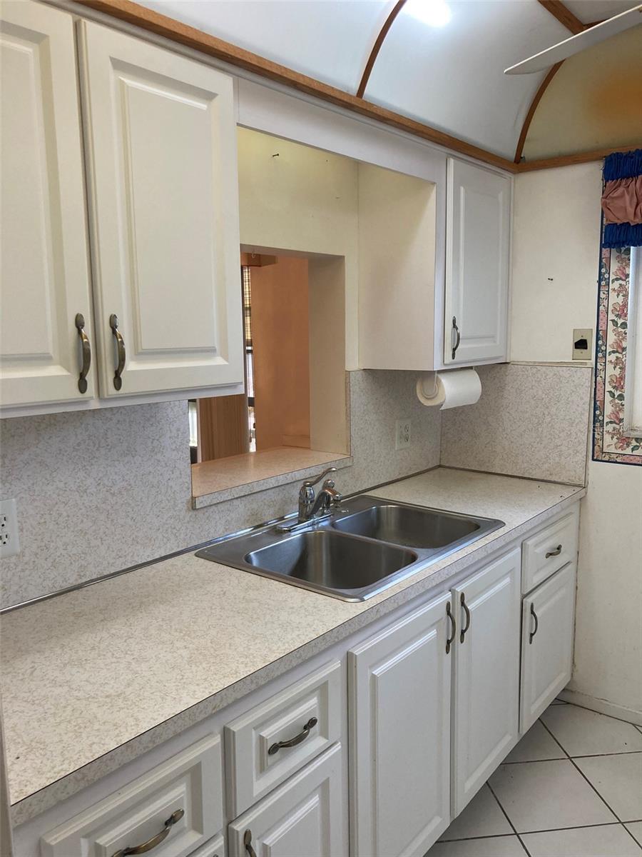 Image 7 of 74 For 7951 58th Avenue N 106