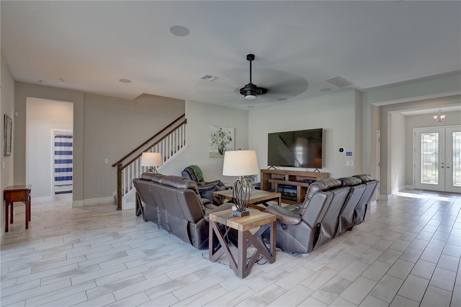 Image 13 of 71 For 11222 Hawks Fern Drive