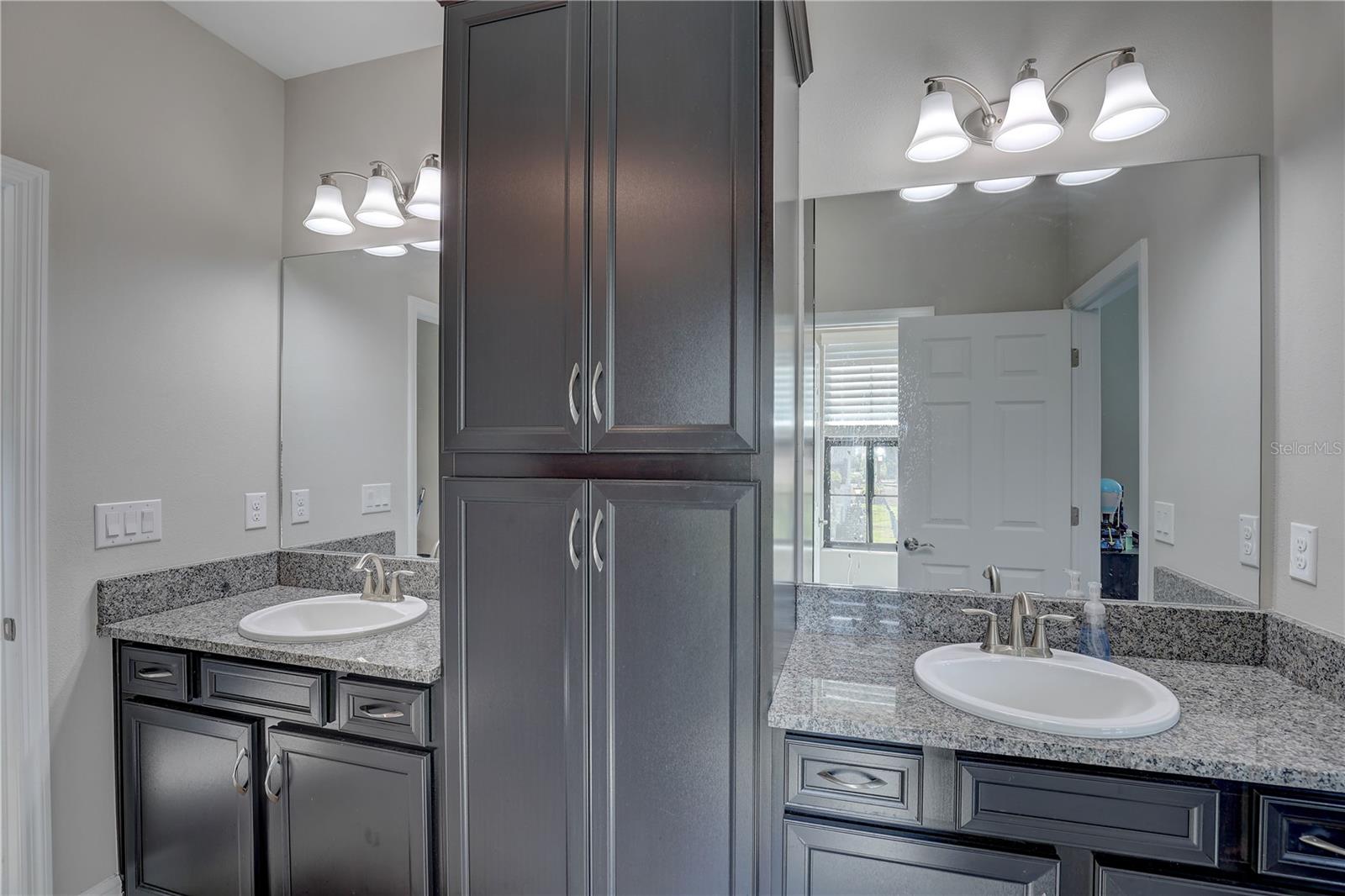Image 41 of 71 For 11222 Hawks Fern Drive