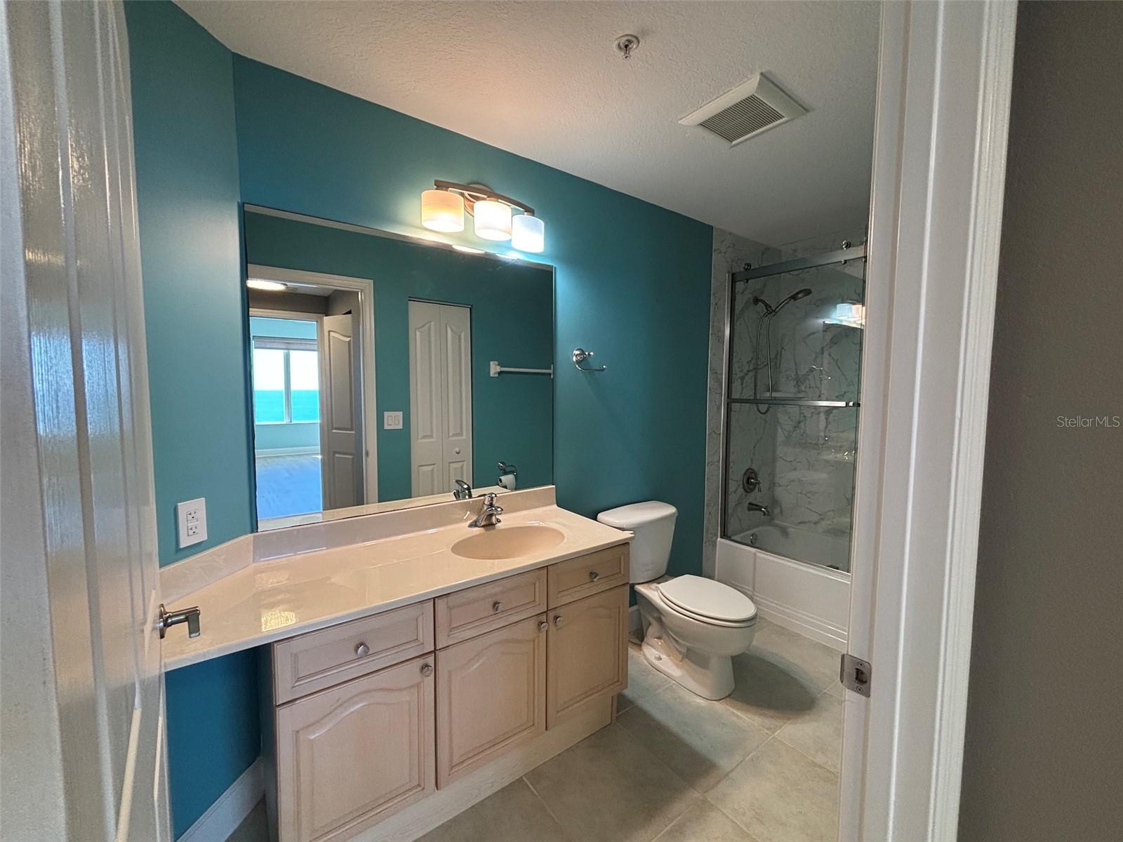 Image 12 of 57 For 2300 Atlantic Avenue 1502