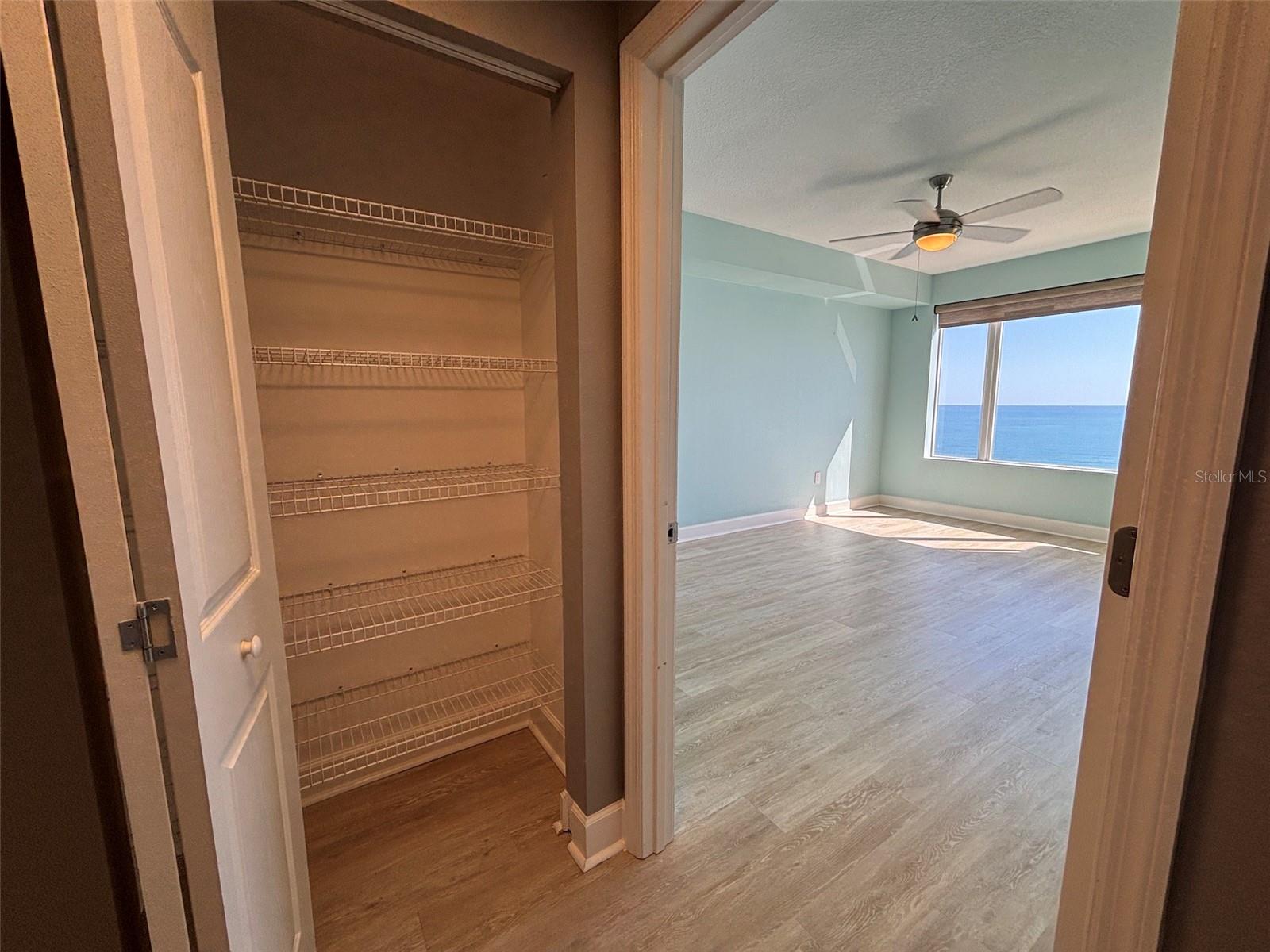 Image 14 of 57 For 2300 Atlantic Avenue 1502