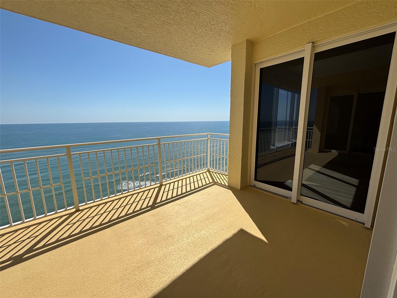 Image 5 of 57 For 2300 Atlantic Avenue 1502