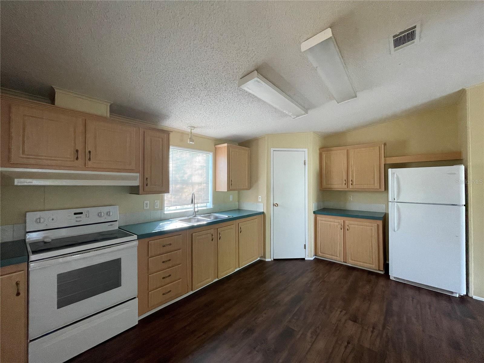 Image 9 of 16 For 4733 Dove Cross Drive