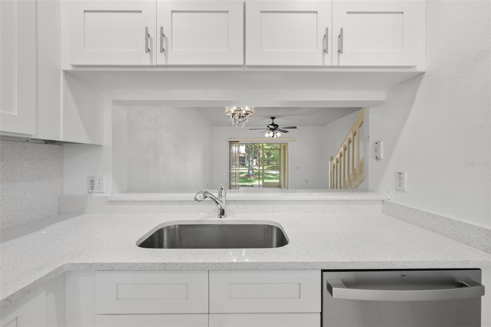 Image 7 of 34 For 8612 Hunters Key Circle