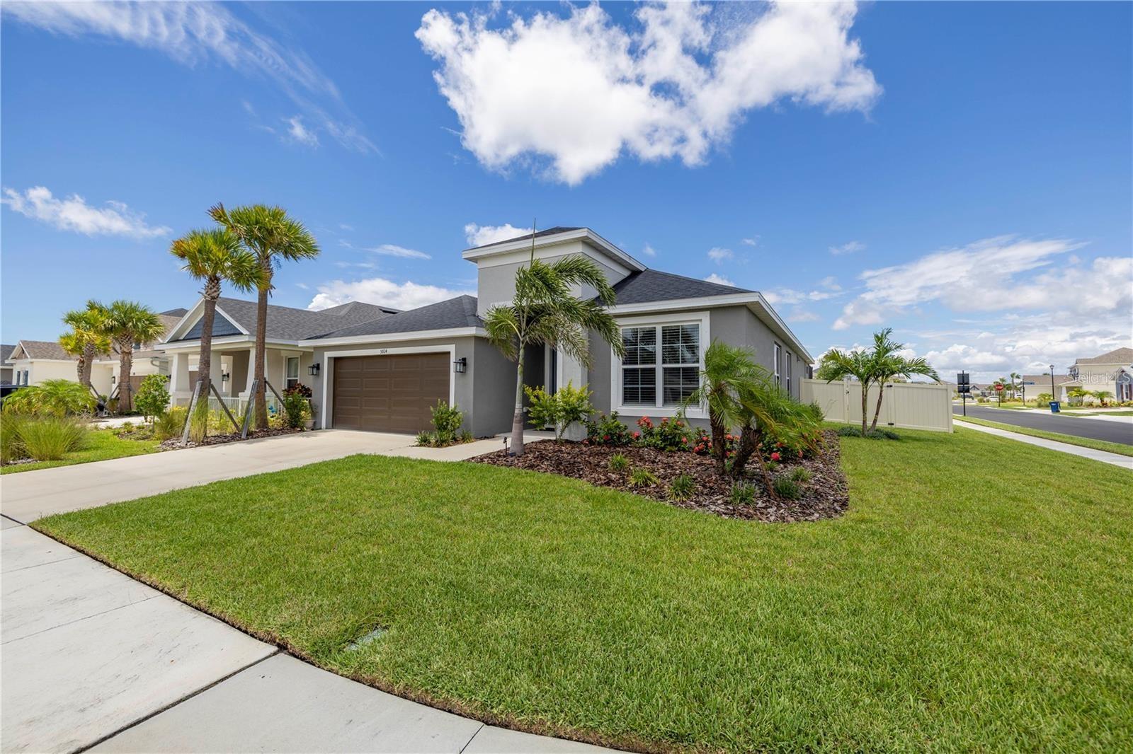Details for 5924 Fieldmoor Court, PALMETTO, FL 34221