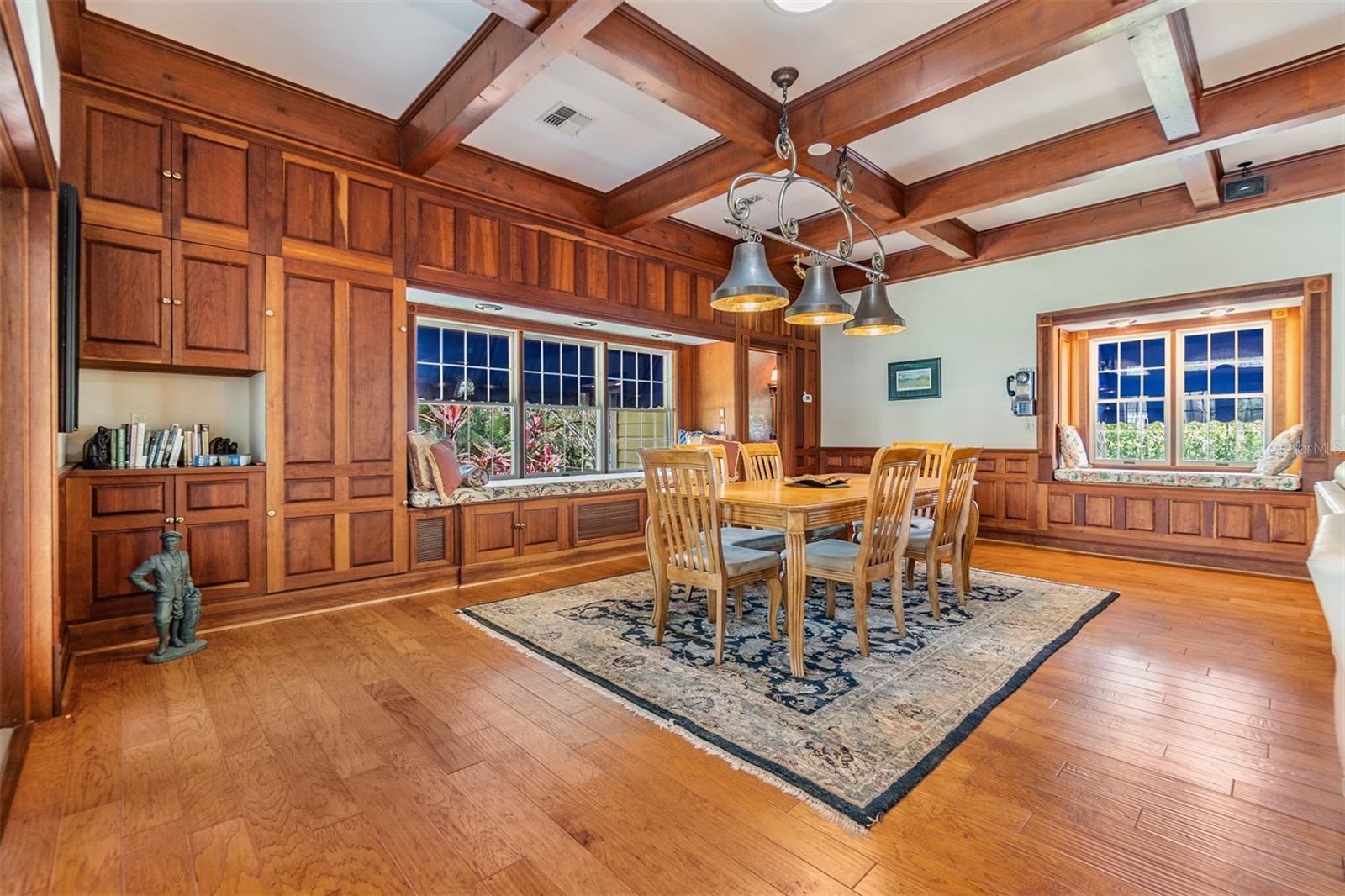 Image 29 of 90 For 2769 St Andrews Boulevard