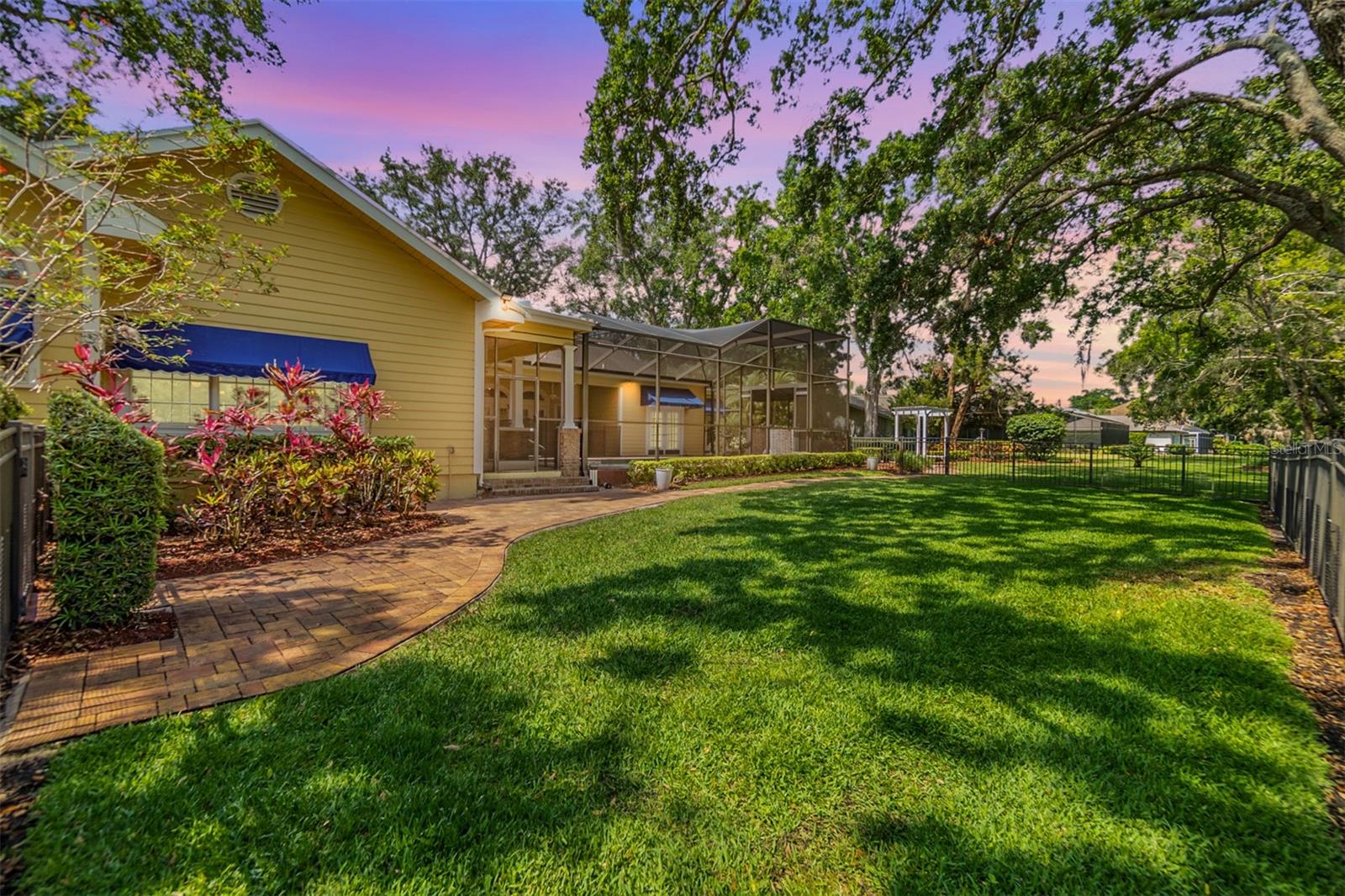 Image 54 of 90 For 2769 St Andrews Boulevard