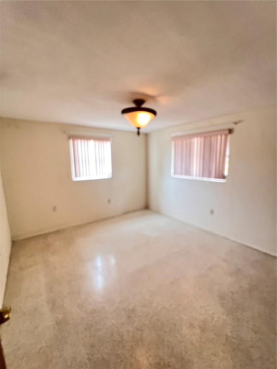 Image 12 of 18 For 1133 Powersong Street