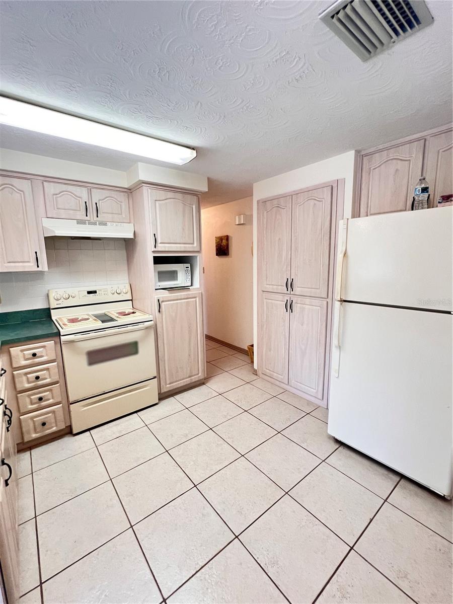 Image 3 of 18 For 1133 Powersong Street