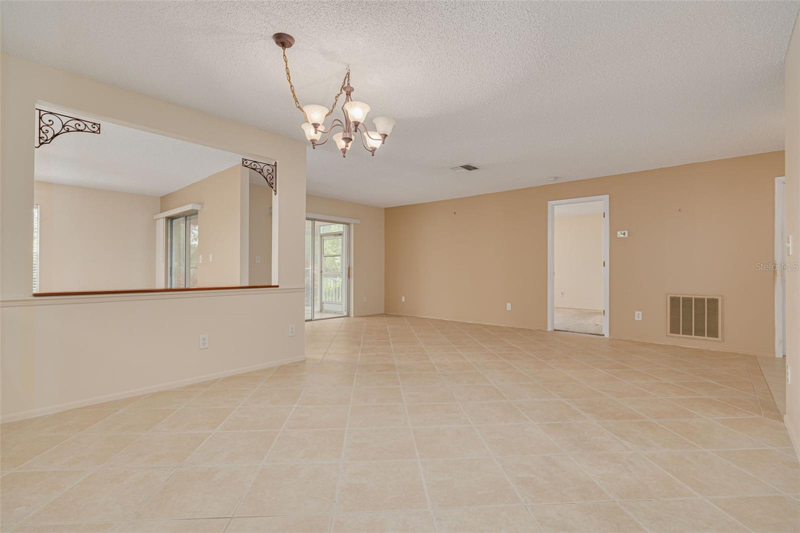 Image 10 of 35 For 3569 Oak Lake Drive