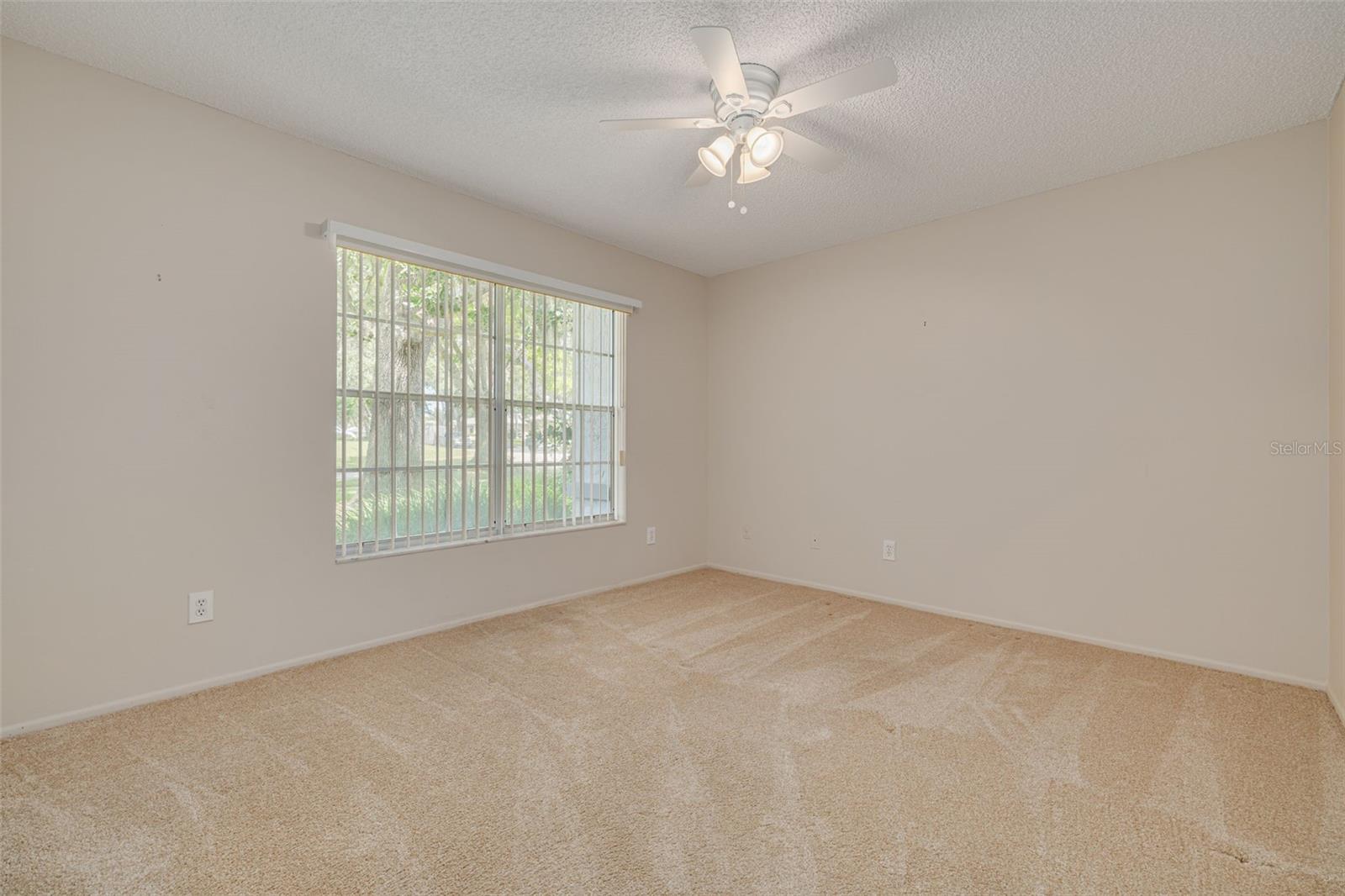 Image 24 of 35 For 3569 Oak Lake Drive