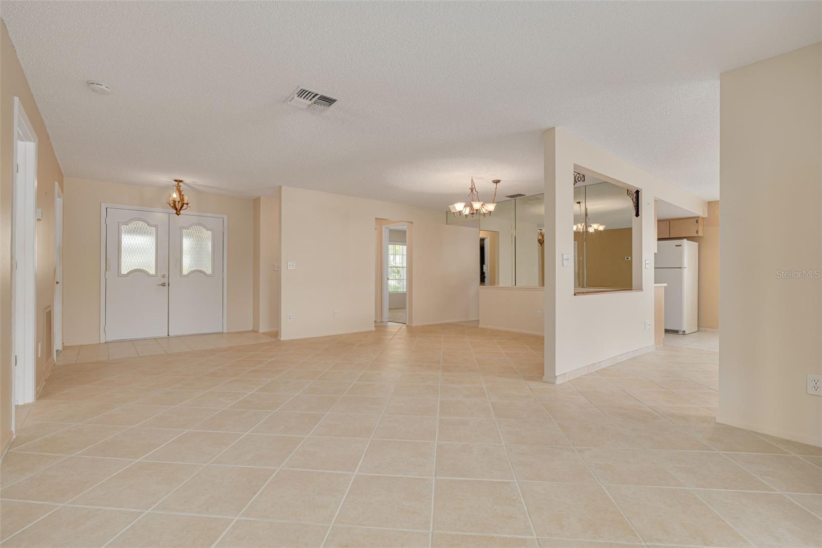 Image 7 of 35 For 3569 Oak Lake Drive