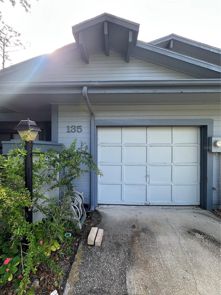 Details for 135 Pinewinds Boulevard, OLDSMAR, FL 34677