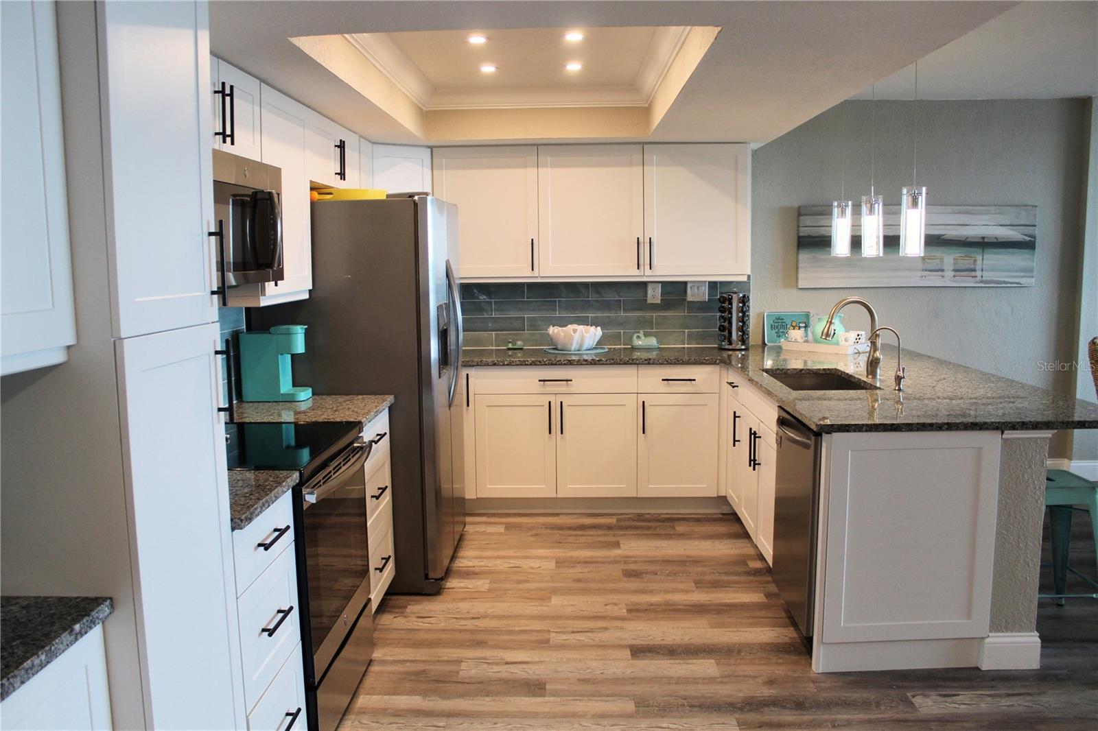 Image 7 of 44 For 400 Island Way 1709