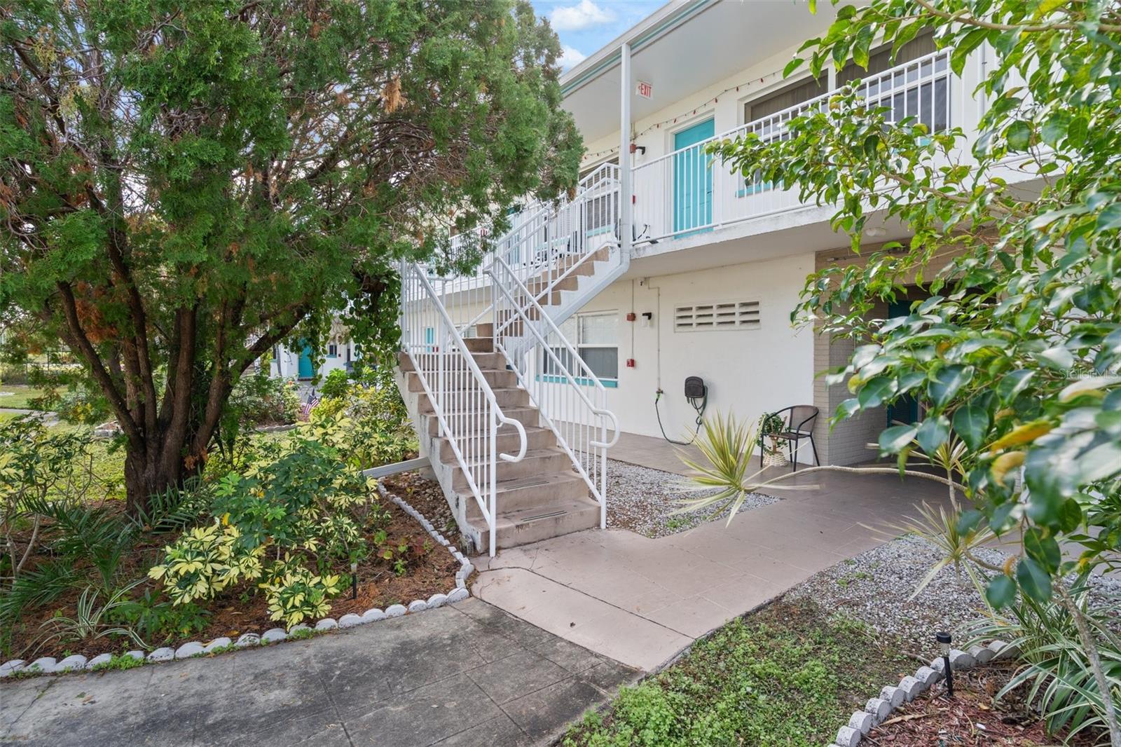 Image 2 of 28 For 5855 18th Street N 14