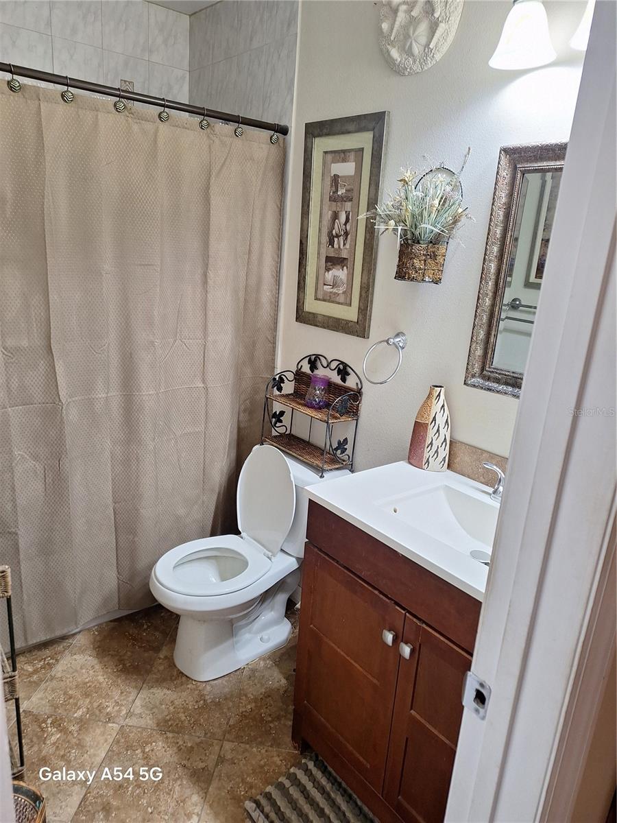 Image 21 of 28 For 5855 18th Street N 14