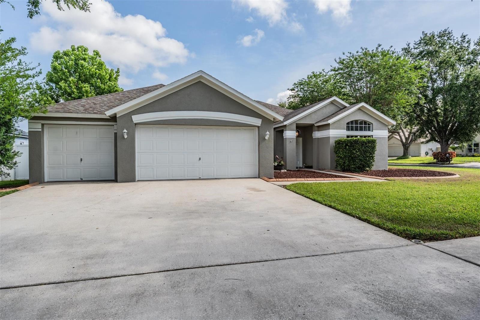 Image 2 of 55 For 4708 Ranch Grove Court