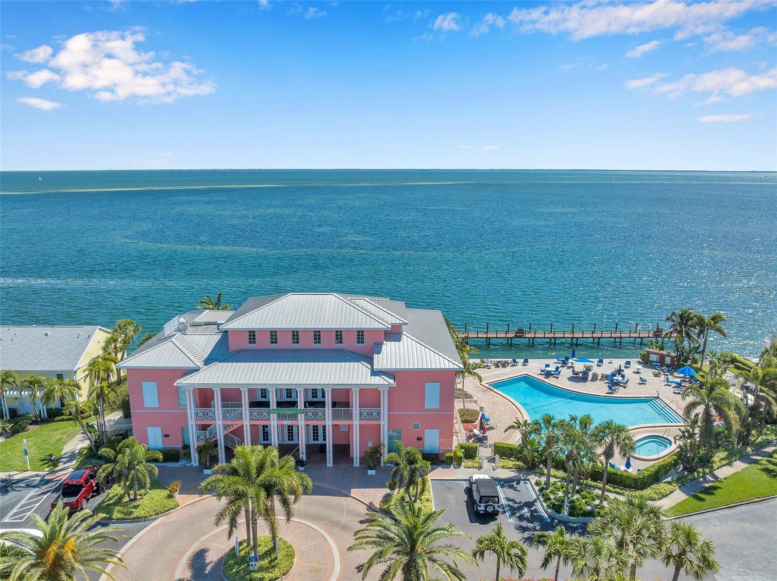 Details for 4872 Beach Drive Se D, ST PETERSBURG, FL 33705