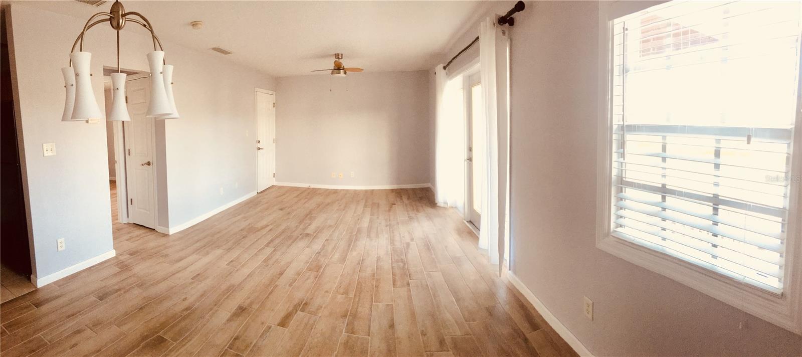 Image 4 of 30 For 4872 Beach Drive Se D