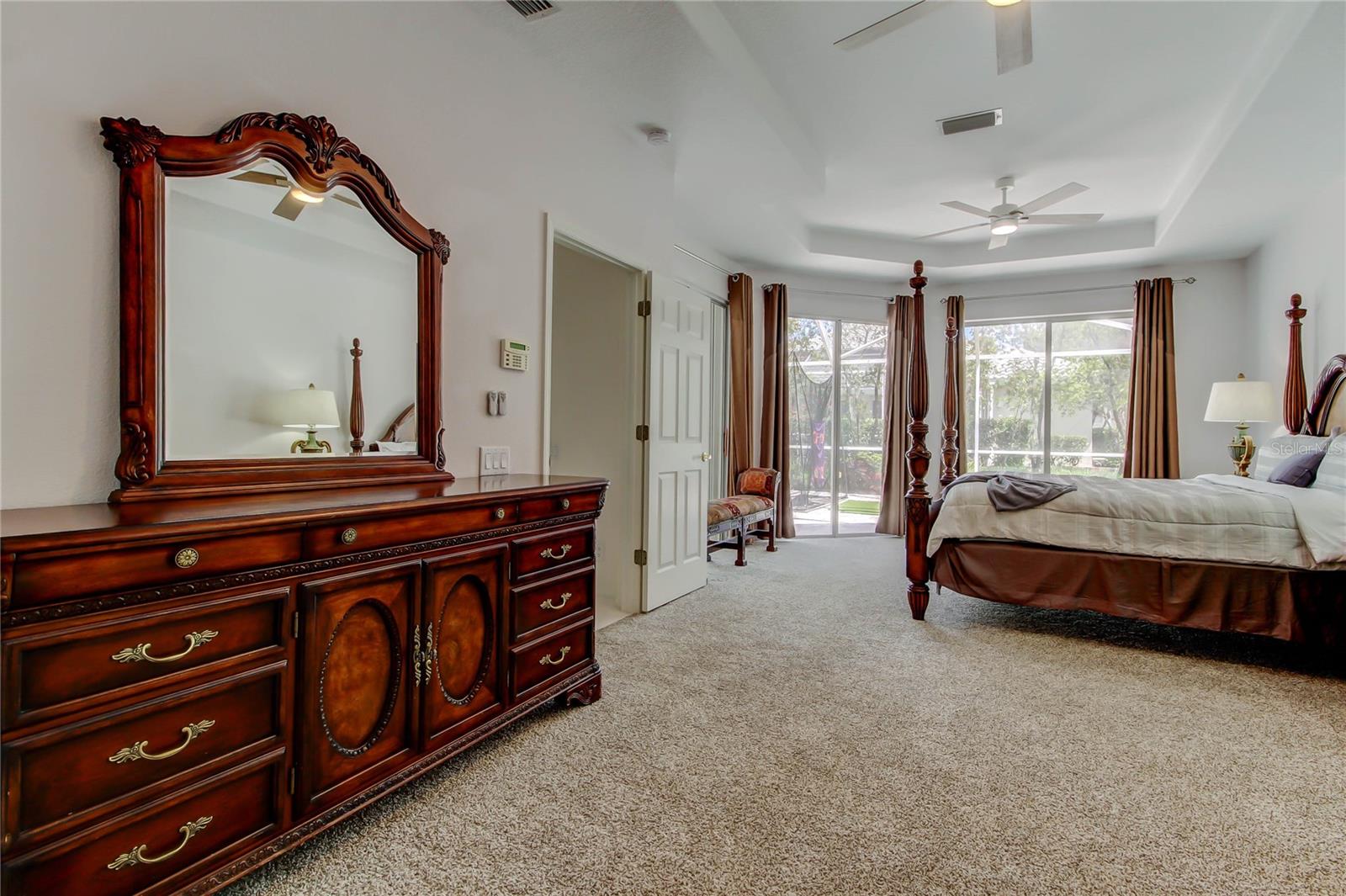 Image 27 of 61 For 2220 Elizabeth Way