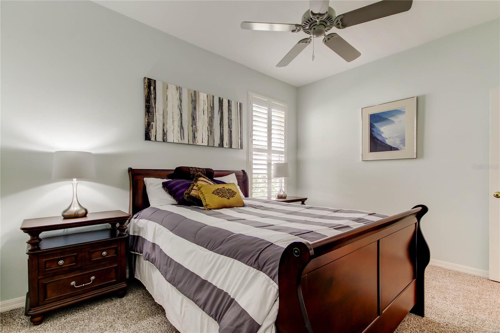 Image 35 of 61 For 2220 Elizabeth Way