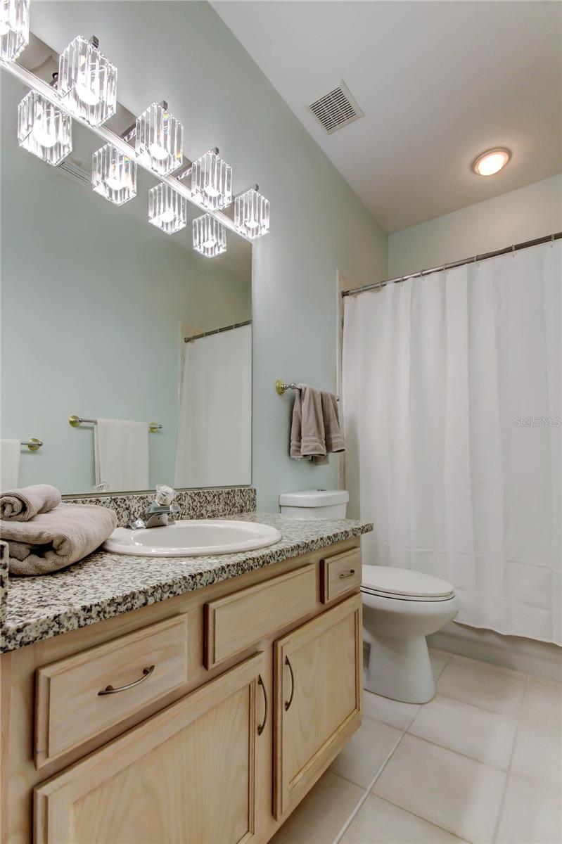 Image 37 of 61 For 2220 Elizabeth Way