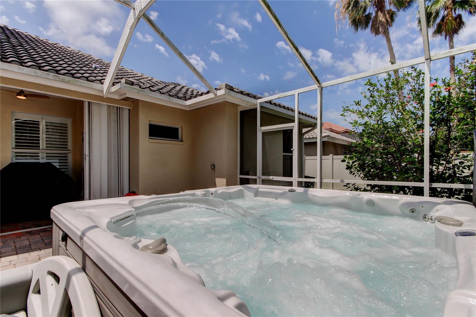 Image 52 of 61 For 2220 Elizabeth Way