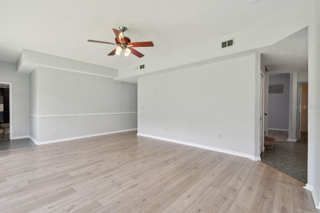 Image 20 of 60 For 27012 Sea Breeze Way