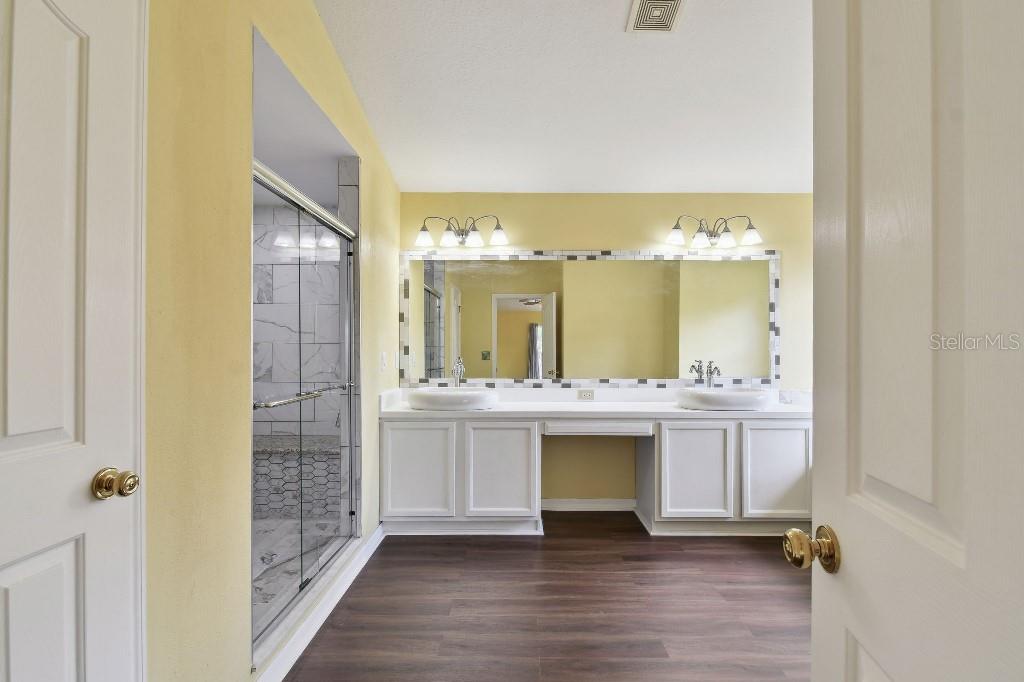 Image 30 of 60 For 27012 Sea Breeze Way