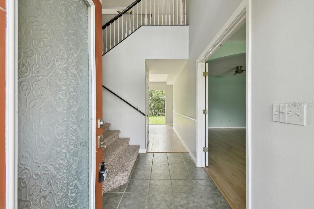Image 4 of 60 For 27012 Sea Breeze Way