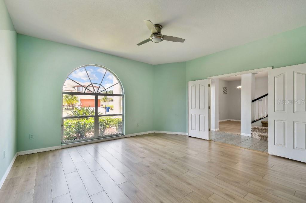 Image 6 of 60 For 27012 Sea Breeze Way