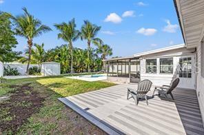 Listing photo id 11 for 3555 Belle Vista Drive E