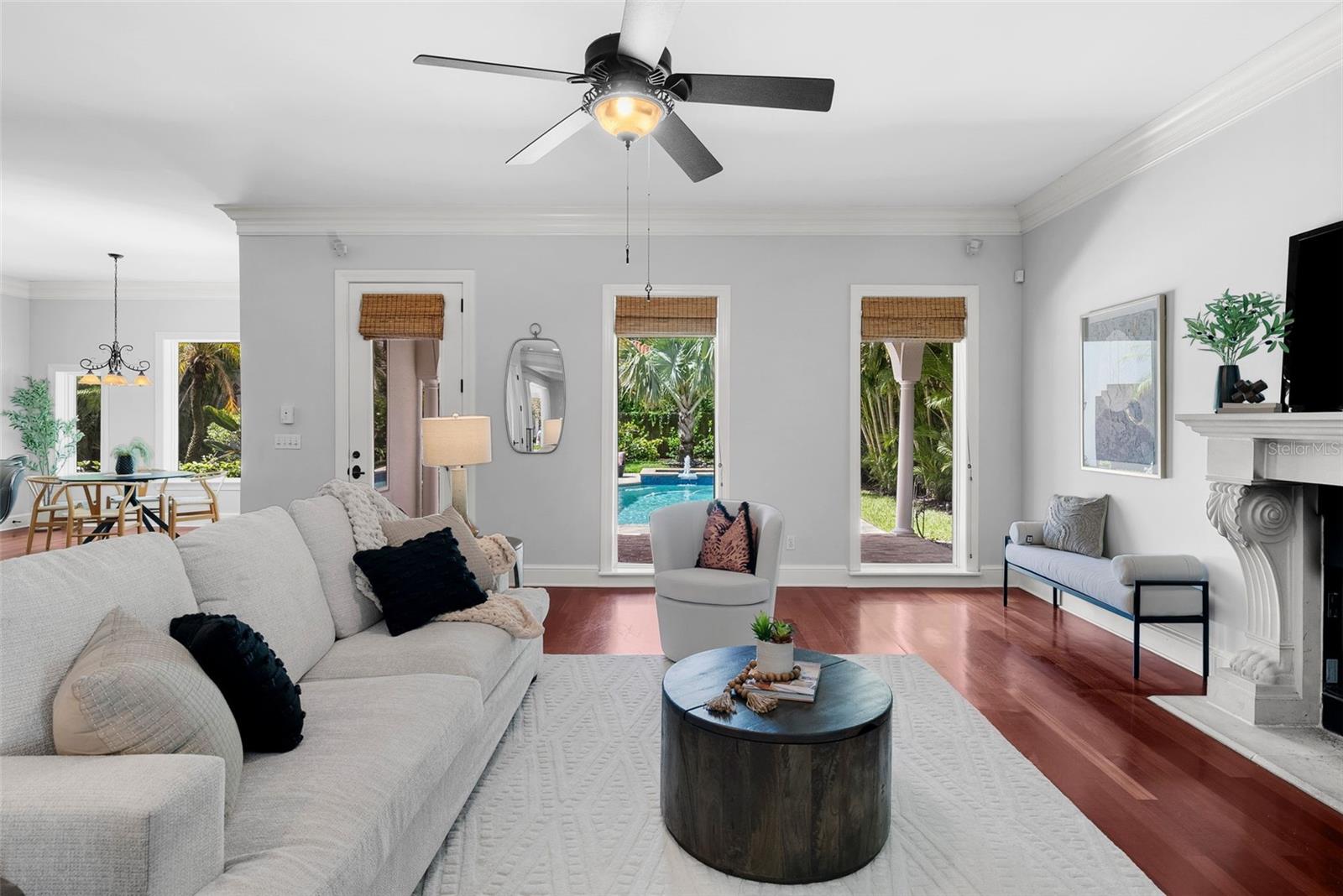 Image 19 of 66 For 3212 Fountain Boulevard