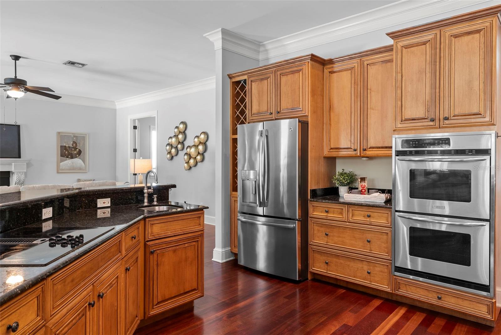 Image 30 of 66 For 3212 Fountain Boulevard