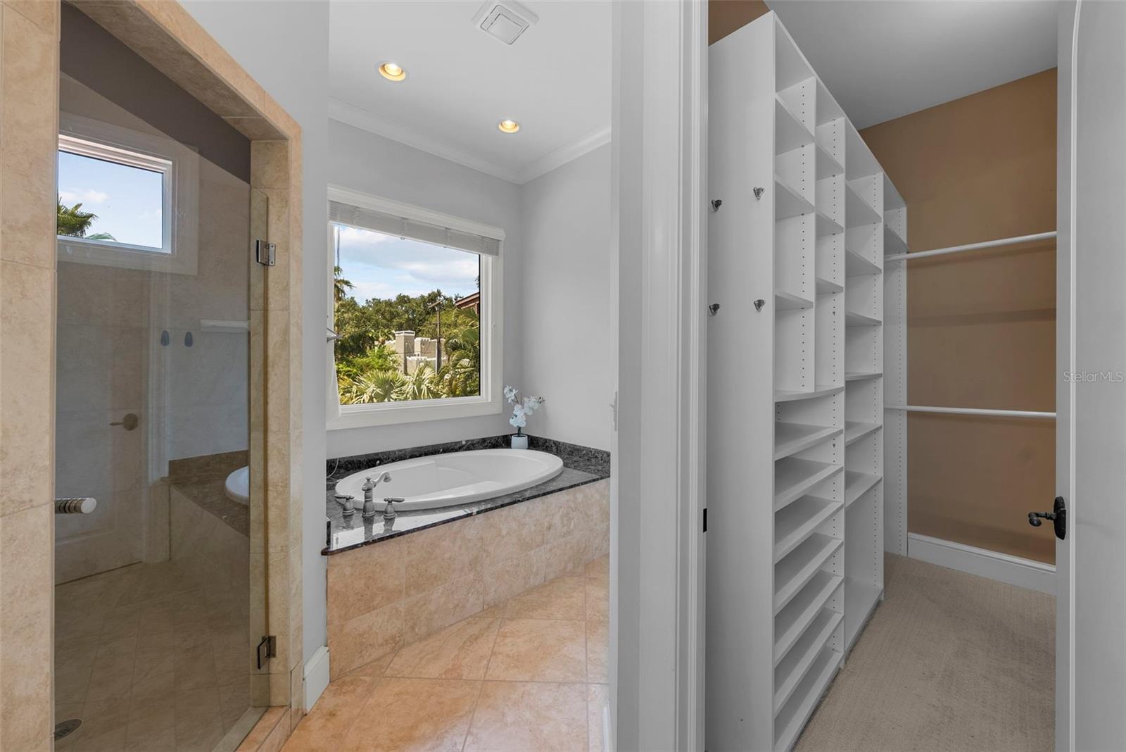 Image 44 of 66 For 3212 Fountain Boulevard