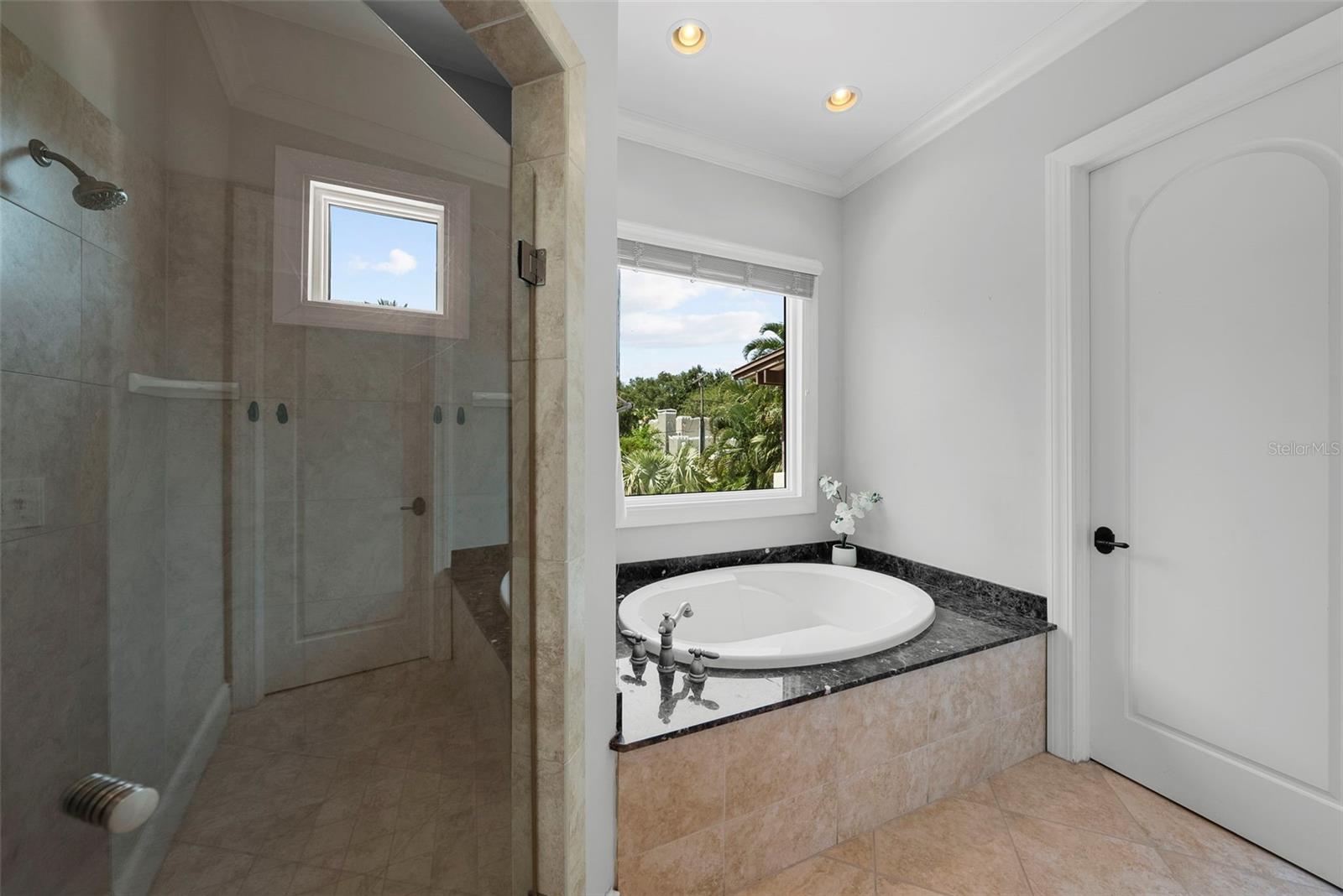 Image 45 of 66 For 3212 Fountain Boulevard