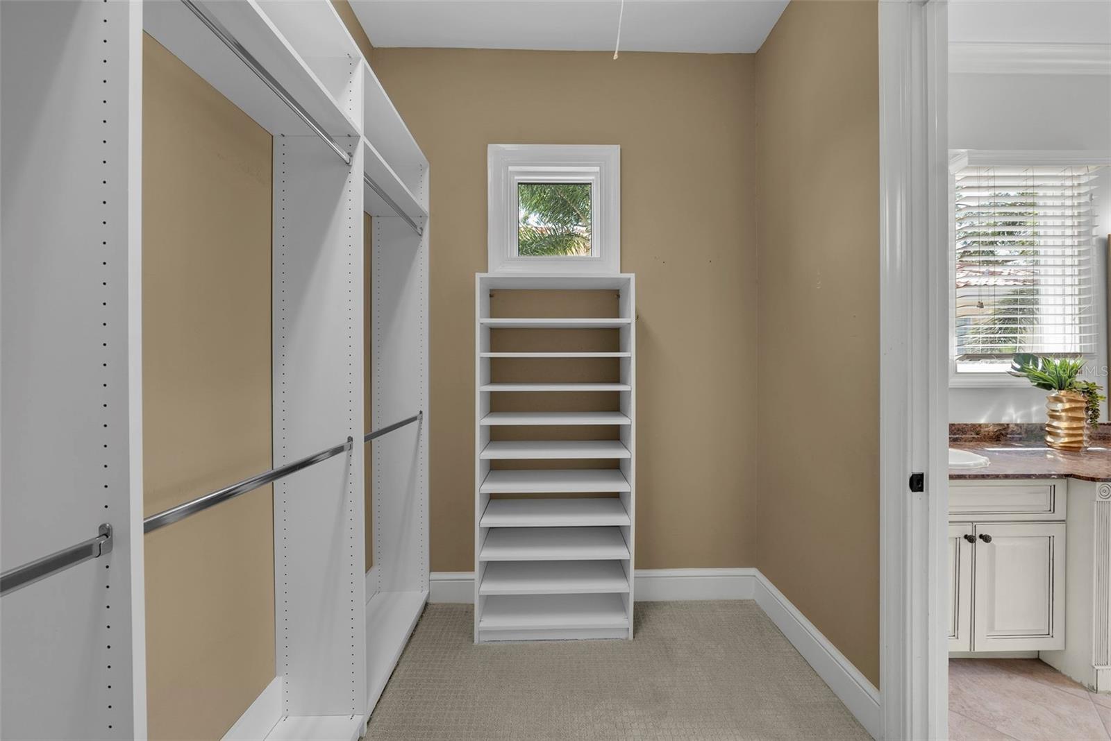 Image 46 of 66 For 3212 Fountain Boulevard