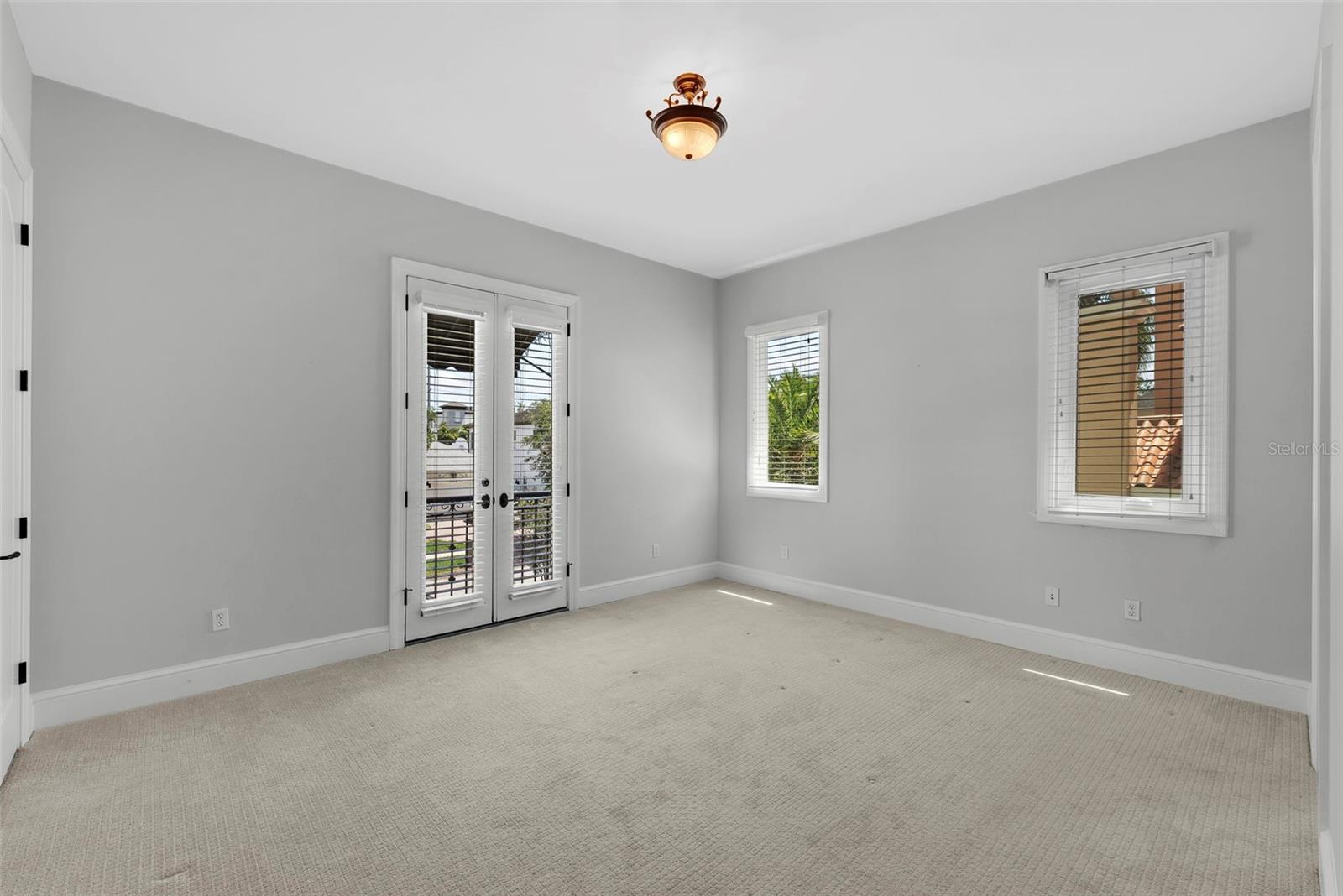 Image 54 of 66 For 3212 Fountain Boulevard
