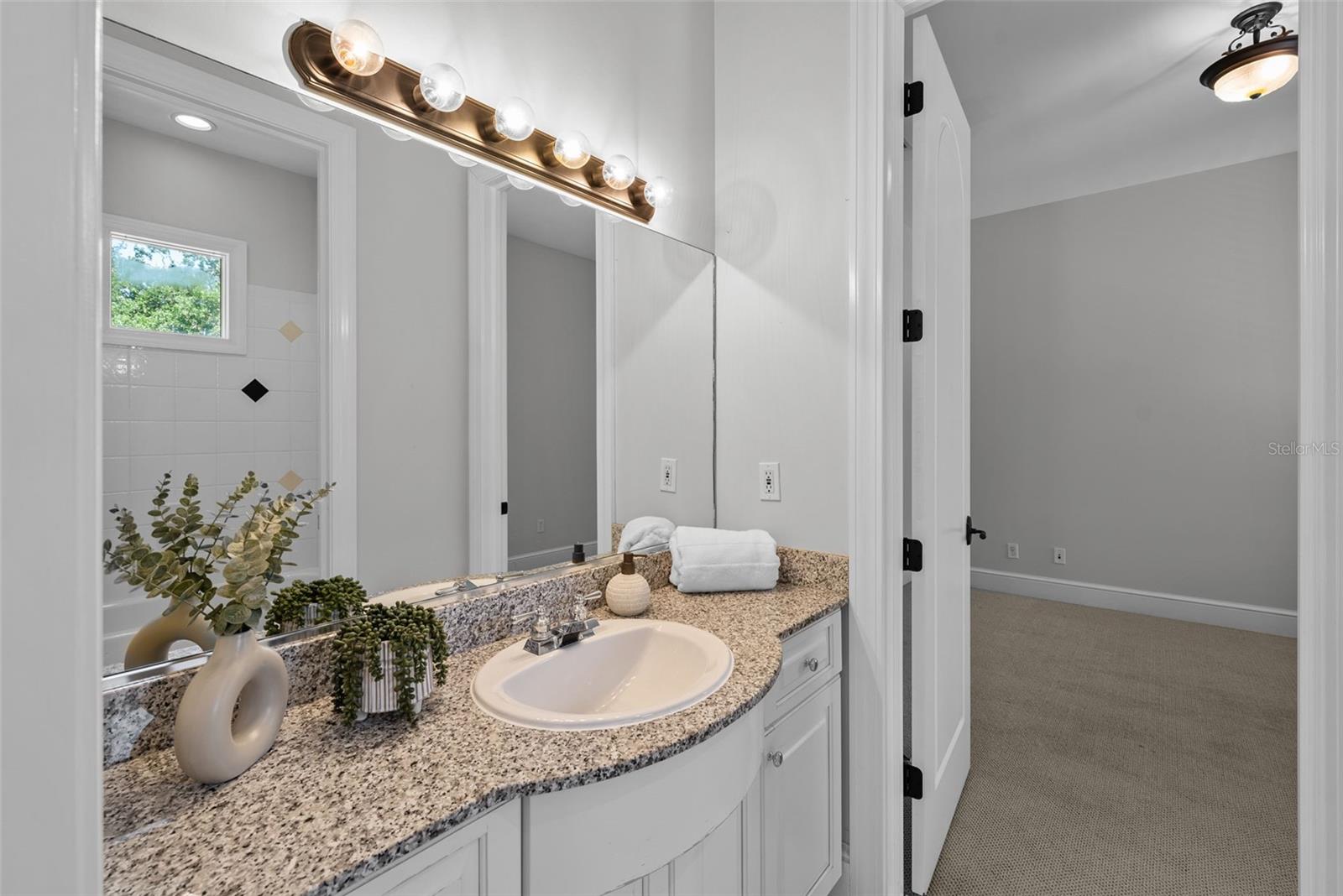 Image 59 of 66 For 3212 Fountain Boulevard