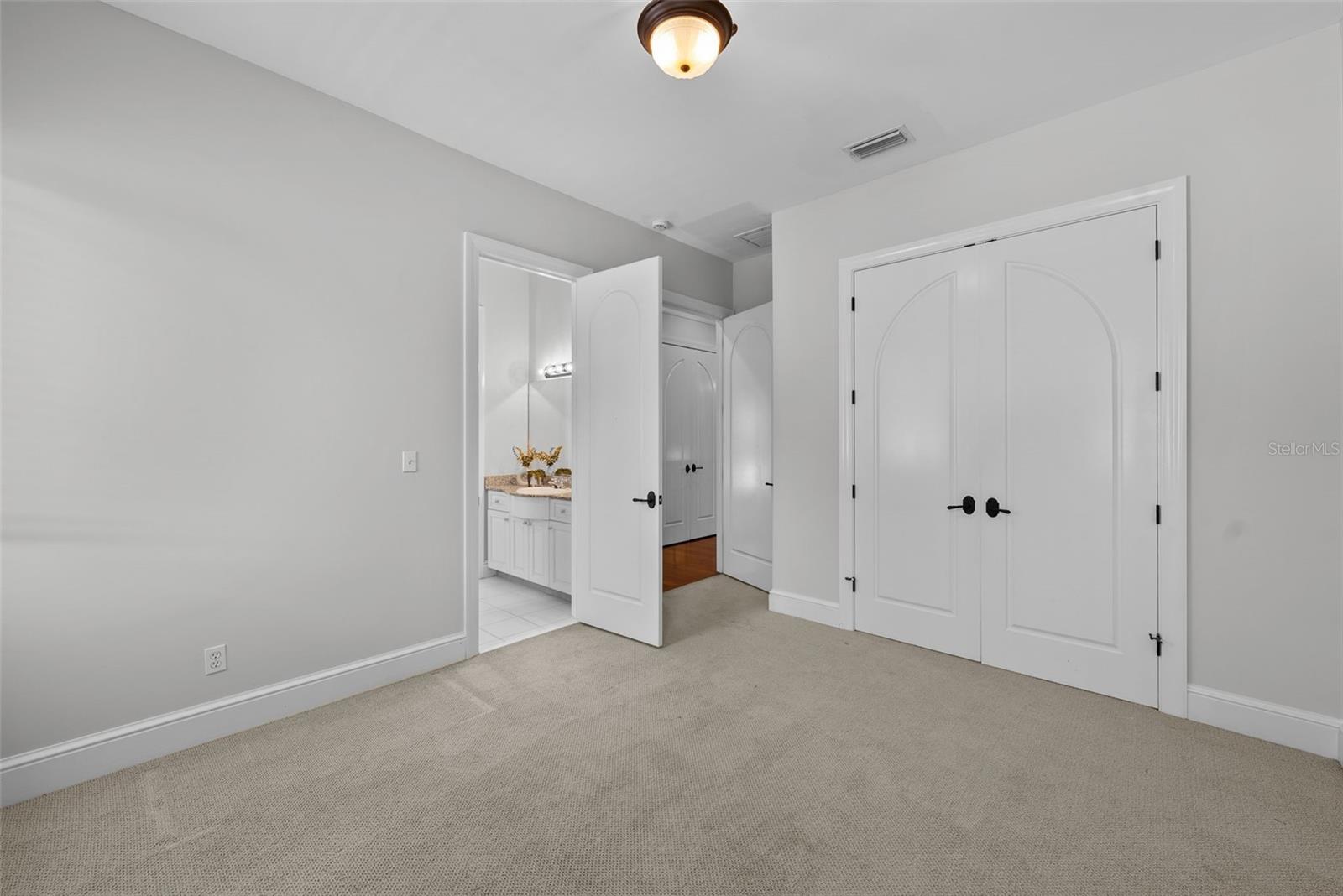 Image 62 of 66 For 3212 Fountain Boulevard