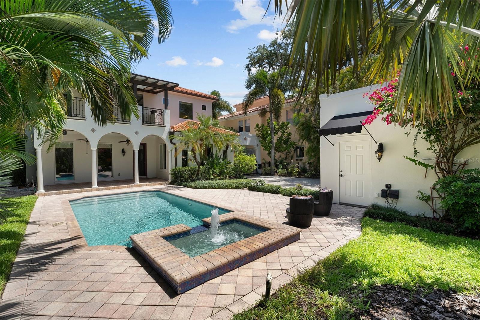 Image 64 of 66 For 3212 Fountain Boulevard