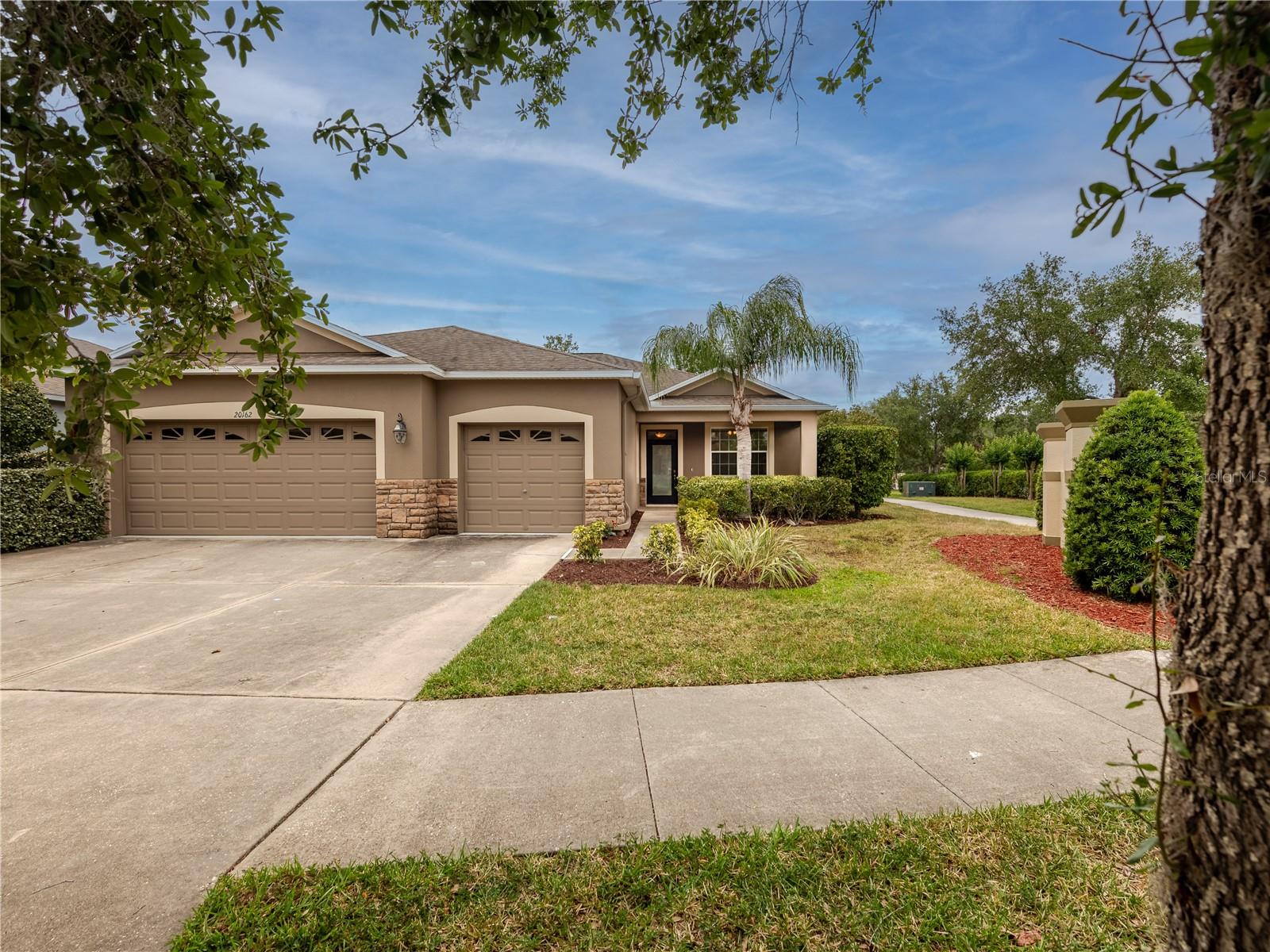 Image 2 of 37 For 20162 Oakflower Avenue